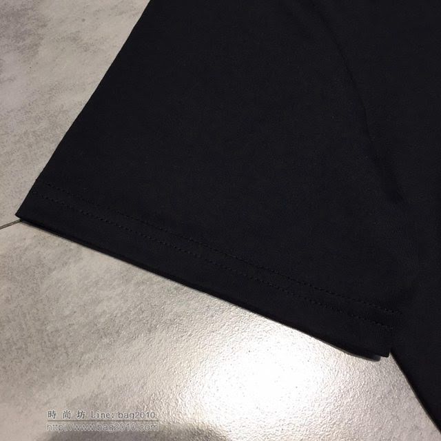 Burberry短袖 19春夏新款 巴寶莉黑色T恤   tzy1740
